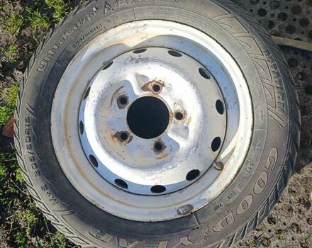 Белый ВАЗ 21213 Niva, объемом двигателя 1.7 л и пробегом 100 тыс. км за 2700 $, фото 45 на Automoto.ua