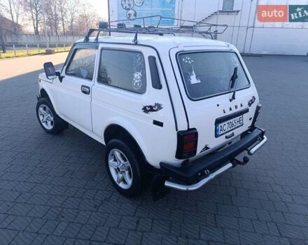 Белый ВАЗ 21213 Niva, объемом двигателя 1.7 л и пробегом 100 тыс. км за 2700 $, фото 10 на Automoto.ua