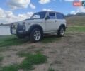 Білий ВАЗ 21213 Niva, об'ємом двигуна 1.69 л та пробігом 81 тис. км за 2700 $, фото 3 на Automoto.ua