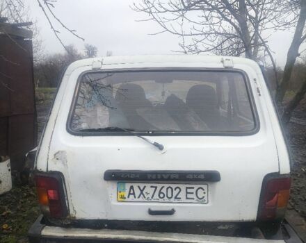 Белый ВАЗ 21213 Niva, объемом двигателя 1.7 л и пробегом 350 тыс. км за 1000 $, фото 1 на Automoto.ua