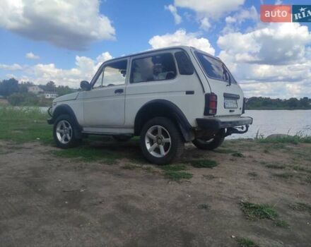 Білий ВАЗ 21213 Niva, об'ємом двигуна 1.69 л та пробігом 81 тис. км за 2700 $, фото 4 на Automoto.ua