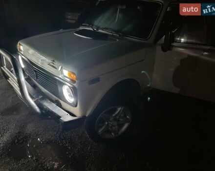 Белый ВАЗ 21213 Niva, объемом двигателя 1.7 л и пробегом 100 тыс. км за 2700 $, фото 29 на Automoto.ua
