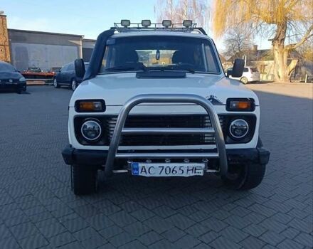 Белый ВАЗ 21213 Niva, объемом двигателя 1.7 л и пробегом 100 тыс. км за 2700 $, фото 3 на Automoto.ua