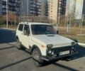 Белый ВАЗ 21213 Niva, объемом двигателя 1.7 л и пробегом 8 тыс. км за 2100 $, фото 5 на Automoto.ua