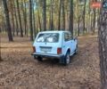 Белый ВАЗ 21213 Niva, объемом двигателя 1.69 л и пробегом 205 тыс. км за 1650 $, фото 4 на Automoto.ua