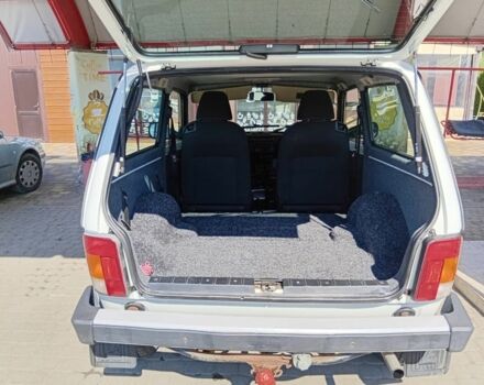 Белый ВАЗ 21213 Niva, объемом двигателя 1.7 л и пробегом 150 тыс. км за 125000 $, фото 5 на Automoto.ua