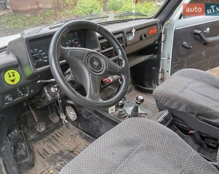 Білий ВАЗ 21213 Niva, об'ємом двигуна 1.69 л та пробігом 90 тис. км за 3200 $, фото 2 на Automoto.ua