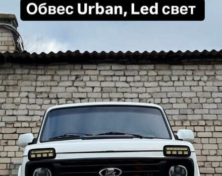 Білий ВАЗ 21213 Niva, об'ємом двигуна 1.7 л та пробігом 100 тис. км за 2300 $, фото 13 на Automoto.ua