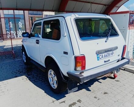 Белый ВАЗ 21213 Niva, объемом двигателя 1.7 л и пробегом 150 тыс. км за 125000 $, фото 1 на Automoto.ua