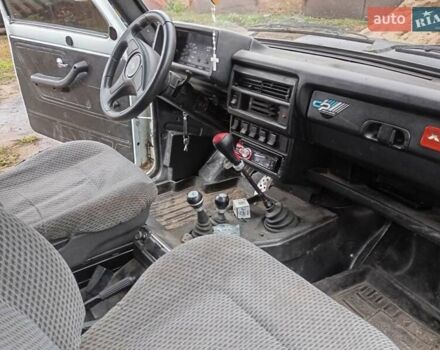 Білий ВАЗ 21213 Niva, об'ємом двигуна 1.69 л та пробігом 90 тис. км за 3200 $, фото 1 на Automoto.ua