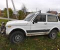 Белый ВАЗ 21213 Niva, объемом двигателя 1.7 л и пробегом 200 тыс. км за 1200 $, фото 1 на Automoto.ua