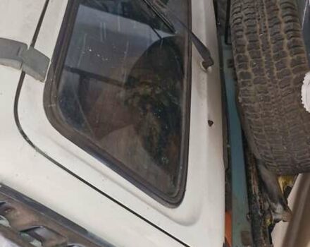 Белый ВАЗ 21213 Niva, объемом двигателя 1.69 л и пробегом 100 тыс. км за 2500 $, фото 4 на Automoto.ua