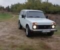 Білий ВАЗ 21213 Niva, об'ємом двигуна 1.7 л та пробігом 290 тис. км за 3500 $, фото 5 на Automoto.ua