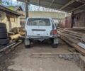 Білий ВАЗ 21213 Niva, об'ємом двигуна 1.7 л та пробігом 150 тис. км за 999 $, фото 2 на Automoto.ua