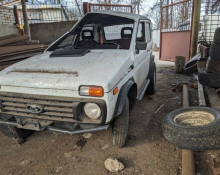 Білий ВАЗ 21213 Niva, об'ємом двигуна 1.7 л та пробігом 150 тис. км за 999 $, фото 1 на Automoto.ua