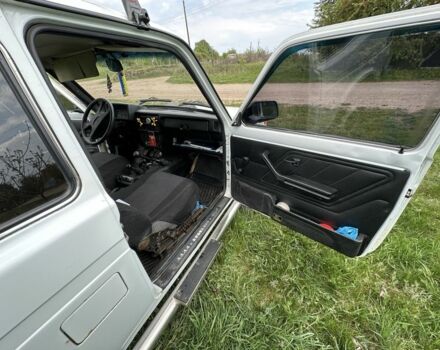 Белый ВАЗ 21213 Niva, объемом двигателя 1.7 л и пробегом 170 тыс. км за 4107 $, фото 5 на Automoto.ua