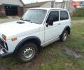 Белый ВАЗ 21213 Niva, объемом двигателя 1.69 л и пробегом 184 тыс. км за 3000 $, фото 2 на Automoto.ua