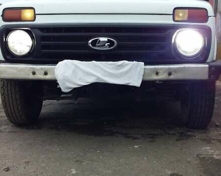 Белый ВАЗ 21213 Niva, объемом двигателя 1.7 л и пробегом 160 тыс. км за 2500 $, фото 1 на Automoto.ua