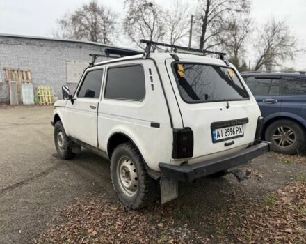 Белый ВАЗ 21213 Niva, объемом двигателя 1.7 л и пробегом 100 тыс. км за 3100 $, фото 4 на Automoto.ua
