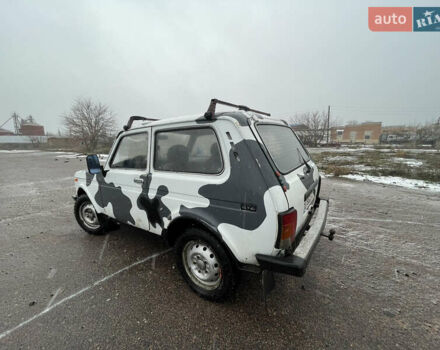 Белый ВАЗ 21213 Niva, объемом двигателя 1.7 л и пробегом 130 тыс. км за 1800 $, фото 2 на Automoto.ua