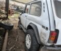 Білий ВАЗ 21213 Niva, об'ємом двигуна 1.7 л та пробігом 150 тис. км за 999 $, фото 4 на Automoto.ua