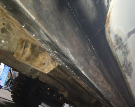 Белый ВАЗ 21213 Niva, объемом двигателя 1.7 л и пробегом 200 тыс. км за 7200 $, фото 11 на Automoto.ua