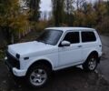 Белый ВАЗ 21213 Niva, объемом двигателя 1.7 л и пробегом 140 тыс. км за 5200 $, фото 2 на Automoto.ua