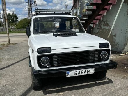 ВАЗ 21213 Niva 1992 в Богуславе на Automoto.ua Белый ВАЗ 21213 Niva, объемом двигателя 1.7 л и пробегом 100 тыс. км за 1400 $, фото 1 на Automoto.ua