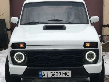 ВАЗ 21213 Niva 1994 в Славутиче на Automoto.ua Белый ВАЗ 21213 Niva, объемом двигателя 1.7 л и пробегом 260 тыс. км за 1650 $, фото 1 на Automoto.ua