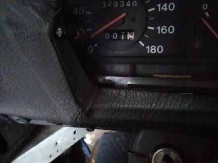 ВАЗ 21213 Niva 1995 у Хмельницькому на Automoto.ua Білий ВАЗ 21213 Niva, об'ємом двигуна 0 л та пробігом 329 тис. км за 2500 $, фото 1 на Automoto.ua