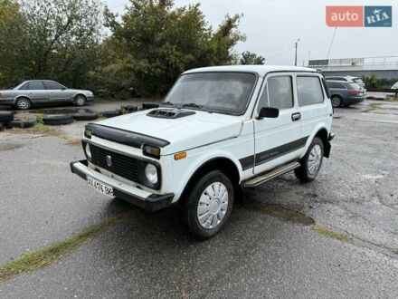 Белый ВАЗ 21213 Niva, объемом двигателя 1.69 л и пробегом 150 тыс. км за 1600 $, фото 1 на Automoto.ua