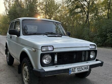 Білий ВАЗ 21213 Niva, об'ємом двигуна 1.7 л та пробігом 250 тис. км за 1450 $, фото 1 на Automoto.ua