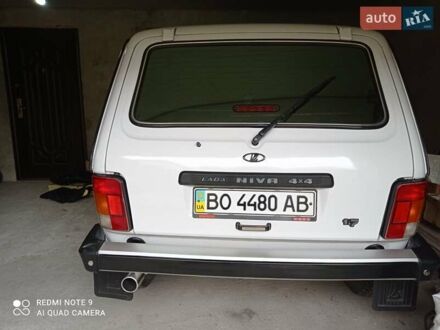 ВАЗ 21213 Niva 2003 в Тернополе на Automoto.ua Белый ВАЗ 21213 Niva, объемом двигателя 1.7 л и пробегом 62 тыс. км за 7000 $, фото 1 на Automoto.ua
