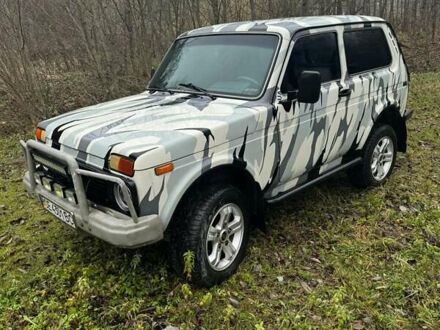 ВАЗ 21213 Niva 2004 у Івано-Франківську на Automoto.ua Білий ВАЗ 21213 Niva, об'ємом двигуна 1.6 л та пробігом 160 тис. км за 3300 $, фото 1 на Automoto.ua