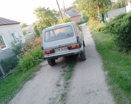 Бежевий ВАЗ 21213 Niva, об'ємом двигуна 1.6 л та пробігом 400 тис. км за 713 $, фото 2 на Automoto.ua
