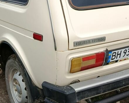 Бежевий ВАЗ 21213 Niva, об'ємом двигуна 1.6 л та пробігом 45 тис. км за 2000 $, фото 5 на Automoto.ua