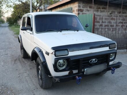 ВАЗ 21213 Niva 1997 у Пятихатках на Automoto.ua Бежевий ВАЗ 21213 Niva, об'ємом двигуна 1.7 л та пробігом 46 тис. км за 3000 $, фото 1 на Automoto.ua
