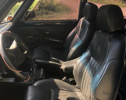 Черный ВАЗ 21213 Niva, объемом двигателя 2 л и пробегом 27 тыс. км за 3100 $, фото 12 на Automoto.ua