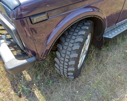 Фіолетовий ВАЗ 21213 Niva, об'ємом двигуна 1.6 л та пробігом 274 тис. км за 2900 $, фото 2 на Automoto.ua