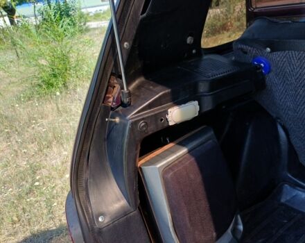 Фіолетовий ВАЗ 21213 Niva, об'ємом двигуна 1.6 л та пробігом 274 тис. км за 2900 $, фото 20 на Automoto.ua