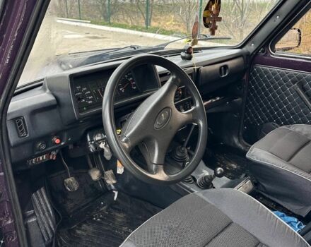 Фиолетовый ВАЗ 21213 Niva, объемом двигателя 1.7 л и пробегом 168 тыс. км за 3800 $, фото 7 на Automoto.ua