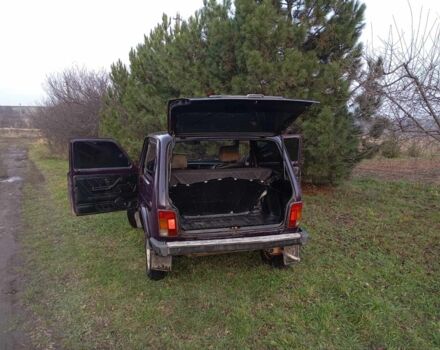 Фіолетовий ВАЗ 21213 Niva, об'ємом двигуна 1.7 л та пробігом 243 тис. км за 2400 $, фото 5 на Automoto.ua
