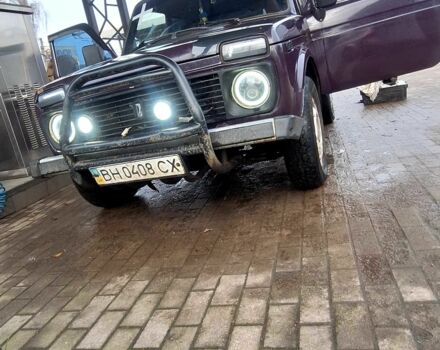Фиолетовый ВАЗ 21213 Niva, объемом двигателя 1.7 л и пробегом 700 тыс. км за 2100 $, фото 5 на Automoto.ua