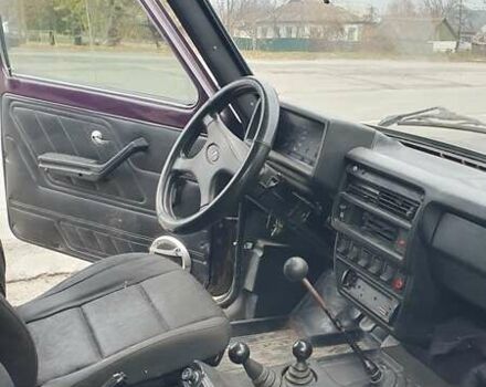Фиолетовый ВАЗ 21213 Niva, объемом двигателя 0 л и пробегом 120 тыс. км за 2700 $, фото 5 на Automoto.ua