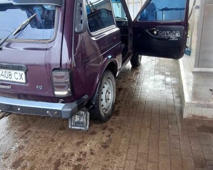 Фиолетовый ВАЗ 21213 Niva, объемом двигателя 1.7 л и пробегом 700 тыс. км за 2100 $, фото 7 на Automoto.ua