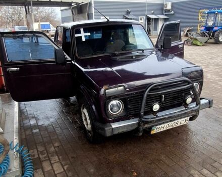 Фиолетовый ВАЗ 21213 Niva, объемом двигателя 1.7 л и пробегом 700 тыс. км за 2100 $, фото 2 на Automoto.ua