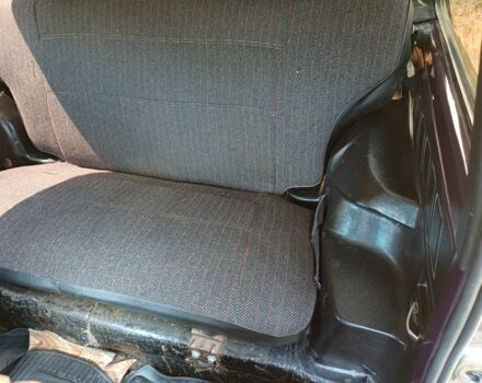 Фиолетовый ВАЗ 21213 Niva, объемом двигателя 1.6 л и пробегом 260 тыс. км за 3000 $, фото 9 на Automoto.ua