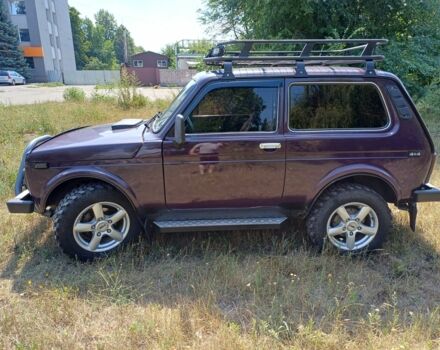 Фиолетовый ВАЗ 21213 Niva, объемом двигателя 1.6 л и пробегом 260 тыс. км за 3000 $, фото 1 на Automoto.ua