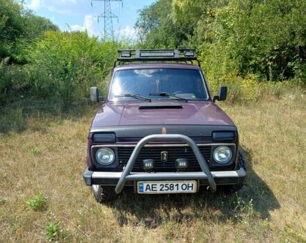 Фиолетовый ВАЗ 21213 Niva, объемом двигателя 1.6 л и пробегом 260 тыс. км за 3000 $, фото 3 на Automoto.ua