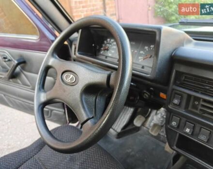 Фиолетовый ВАЗ 21213 Niva, объемом двигателя 1.7 л и пробегом 32 тыс. км за 4000 $, фото 40 на Automoto.ua